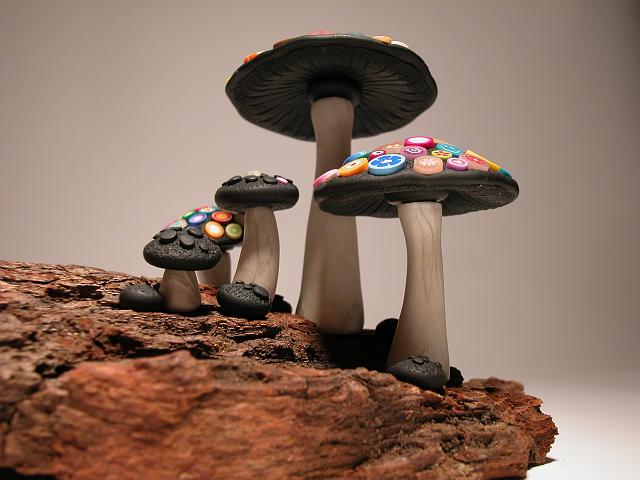 sweet boletes  (40).JPG - larger mushrooms caps are attached to stems with magnets - allowing for a change in configuration and making it eaisier to install stems and transport the piece.